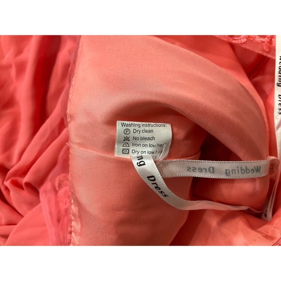 NWT  Chiffon Elbow Sleeve Length Wedding Dress   Size: 6 - Picture 9 of 16